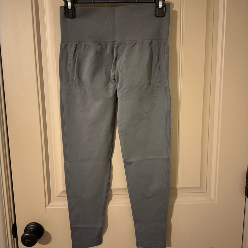 HALARA - Full Sculpting Leggings